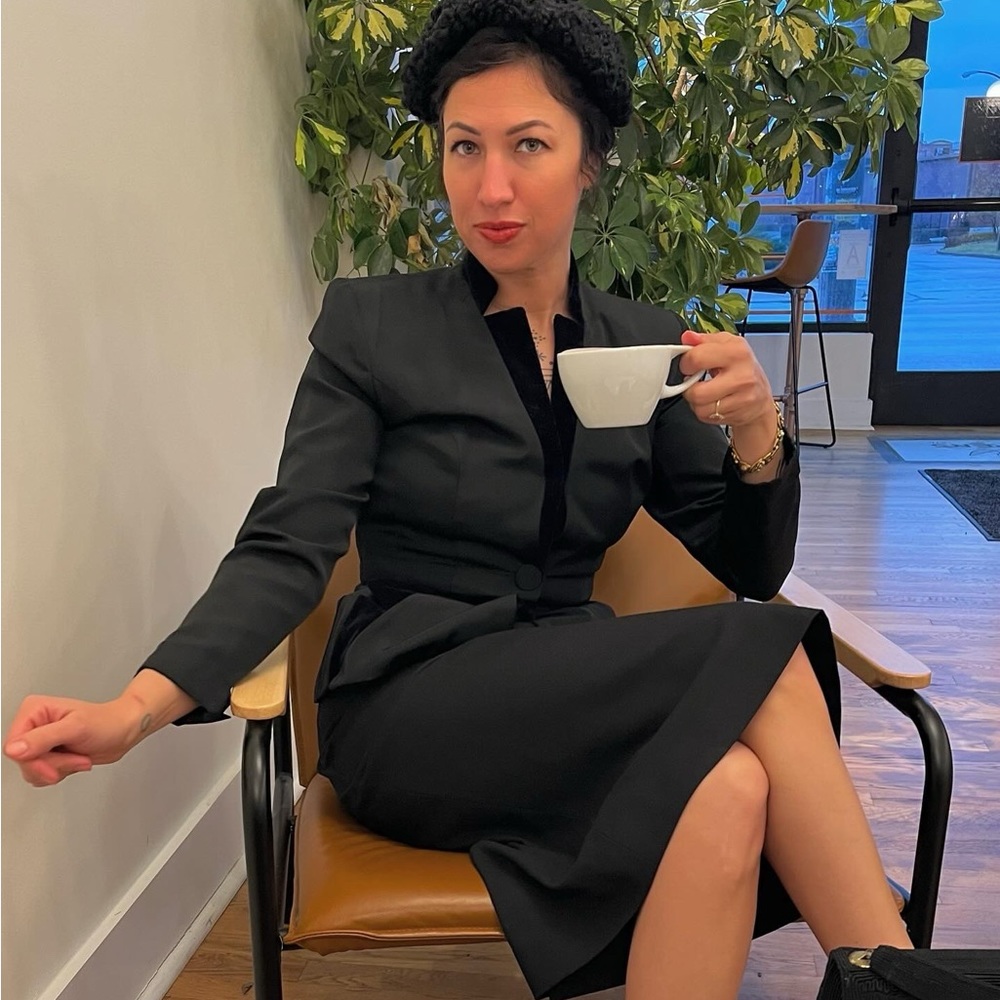 Meet your Posher, Alexandra